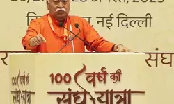 गलत काम करने वालों के प्रति क्रूरता नहीं, बल्कि करुणा दिखाएं : मोहन भागवत