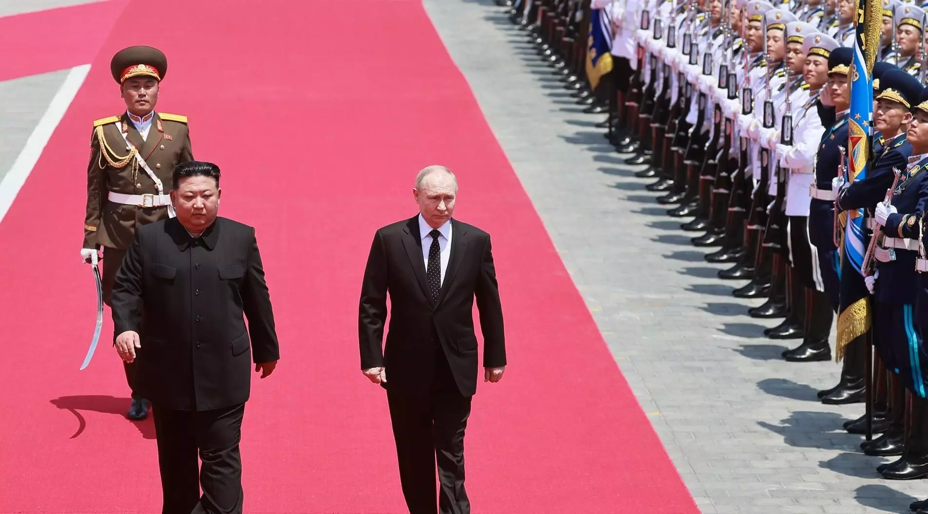 चीन की विजय दिवस परेड में शामिल होंगे किम जोंग उन और पुतिन