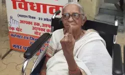 रायपुर की पहली महिला विधायक रजनी ताई उपासने का निधन, सीएम विष्णुदेव साय ने जताया दुख रायपुर की पहली महिला विधायक रजनी ताई उपासने का निधन, सीएम विष्णुदेव साय ने जताया दुख