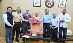 संभल हिंसा : न्यायिक आयोग ने सीएम योगी को सौंपी गोपनीय रिपोर्ट, सपा ने उठाए सवाल