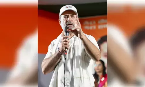 राहुल गांधी ने बिहार की जनता को दिया बड़ा संदेश, कहा - होशियार रहिये, कटे वोट फिर जोड़े भी जाएंगे