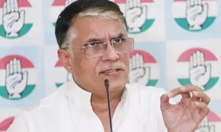 पटना : वोटर अधिकार यात्रा के समापन पर राहुल-तेजस्वी रैली की बजाय पदयात्रा करेंगे -पवन खेड़ा पटना : वोटर अधिकार यात्रा के समापन पर राहुल-तेजस्वी रैली की बजाय पदयात्रा करेंगे -पवन खेड़ा