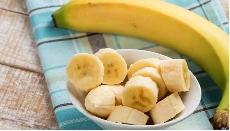 केले में है भरपूर गुण, जानें इसके चौंकाने वाले फायदे केले में है भरपूर गुण, जानें इसके चौंकाने वाले फायदे