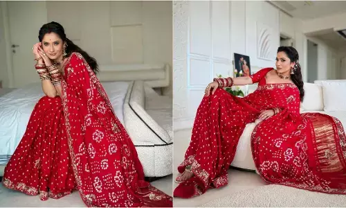 अंकिता लोखंडे ने शेयर किया अपना फेस्टिव लुक, लाल साड़ी में लग रहीं बेहद खूबसूरत