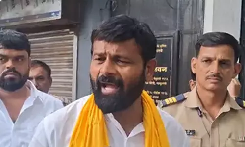 मराठा आरक्षण की मांग मानी गई तो ओबीसी समाज भी सड़कों पर उतरेगा : लक्ष्मण हाके मराठा आरक्षण की मांग मानी गई तो ओबीसी समाज भी सड़कों पर उतरेगा : लक्ष्मण हाके