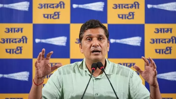 कालकाजी मंदिर में सेवादार की हत्या पर सौरभ भारद्वाज ने दिल्ली की कानून व्यवस्था पर उठाए सवाल