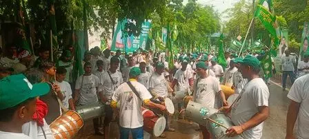 राहुल गांधी की वोटर अधिकार यात्रा छपरा पहुंची, हाथी-घोड़े और बैंड-बाजे के साथ हुआ स्वागत