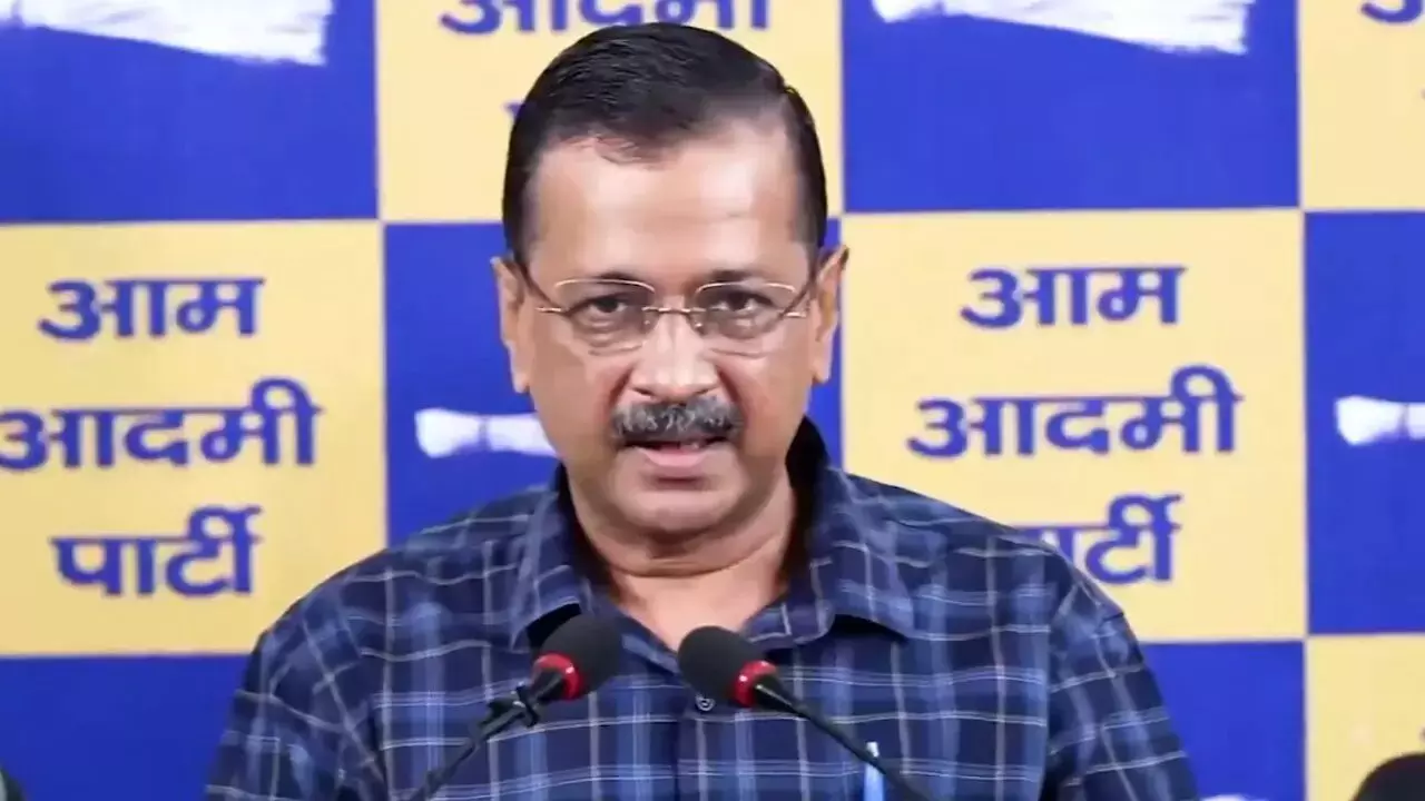 कालकाजी मंदिर सेवादार हत्या मामला: केजरीवाल ने भाजपा पर बोला हमला, कहा- क्या दिल्ली में कोई सुरक्षित है भी या नहीं?