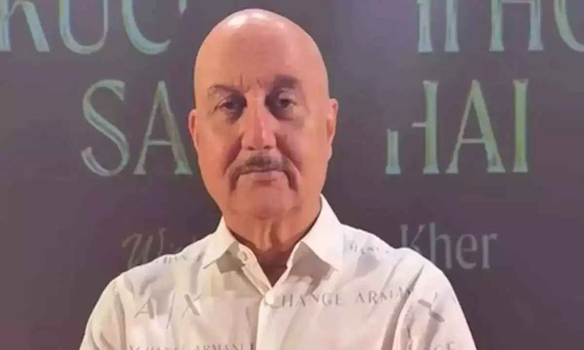 अनुपम खेर एकल नाटक कुछ भी हो सकता है के साथ धमाकेदार वापसी को तैयार