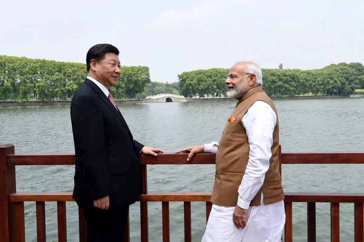 पीएम मोदी की चीन यात्रा से दोनों देशों के संबंधों में कैसे हो सकता है सुधार?
