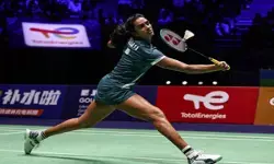 बीडब्ल्यूएफ विश्व चैंपियनशिप : पीवी सिंधु को मिली हार, सात्विक-चिराग पर टिकी भारत की उम्मीद