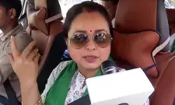 वोटर अधिकार यात्रा में लालू यादव की पुत्री रोहिणी आचार्या भी हुई शामिल, दिया अजीबोगरीब बयान