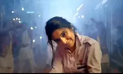 एक चतुर नार का टाइटल ट्रैक रिलीज, दिव्या खोसला के डांस ने मचाया धमाल एक चतुर नार का टाइटल ट्रैक रिलीज, दिव्या खोसला के डांस ने मचाया धमाल