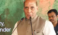 भविष्य नवाचार, तकनीक और संस्कृति को साथ लेकर आगे बढ़ने वालों का है : रक्षा मंत्री