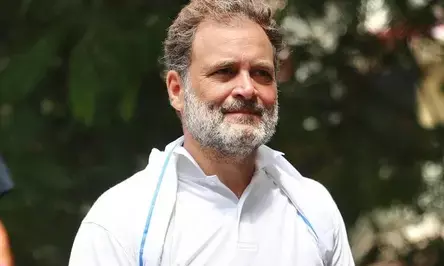 वोट चोरी सिर्फ वोट की नहीं, अधिकार और भविष्य की भी चोरी : राहुल गांधी वोट चोरी सिर्फ वोट की नहीं, अधिकार और भविष्य की भी चोरी : राहुल गांधी