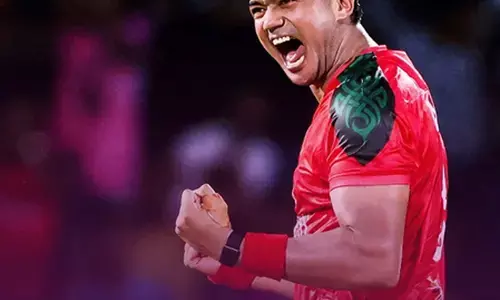 टी20 सीरीज : तस्किन अहमद का चौका, बांग्लादेश ने नीदरलैंड को 8 विकेट से धोया टी20 सीरीज : तस्किन अहमद का चौका, बांग्लादेश ने नीदरलैंड को 8 विकेट से धोया