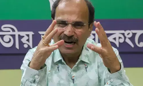 बंगाल के लोगों को धोखा दे रही ममता बनर्जी की सरकार: अधीर रंजन चौधरी