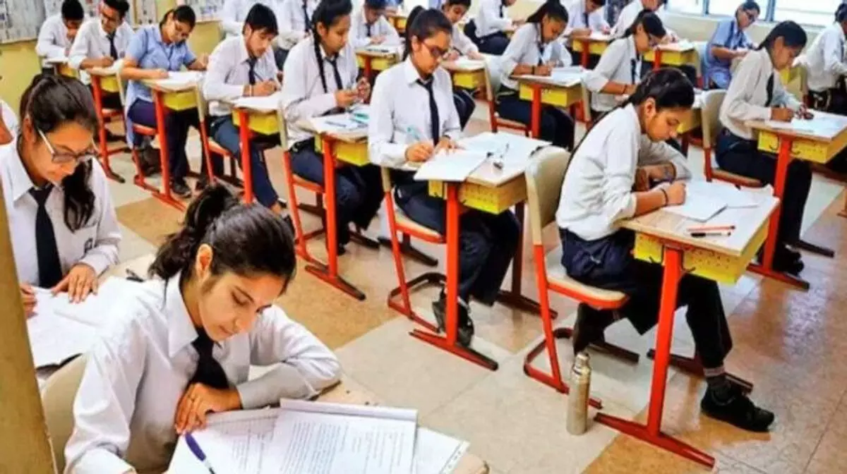 जम्मू में 10वीं और 11वीं की परीक्षाएं स्थगित, नई तारीख जल्द होगी जारी