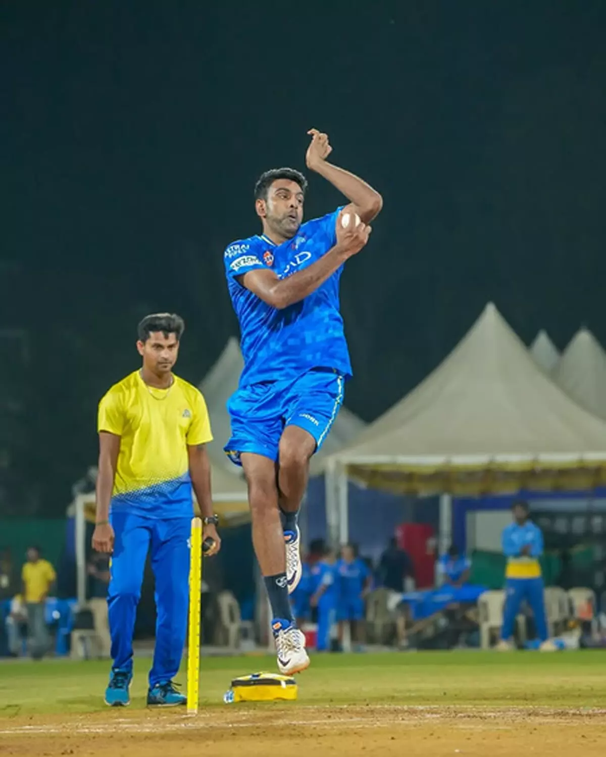 आईपीएल से संन्यास के बाद इस टी20 लीग में खेल सकते हैं अश्विन