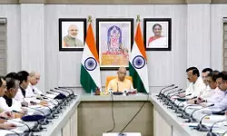 महिलाओं-बेटियों की सुरक्षा और सम्मान सर्वोच्च प्राथमिकता : मुख्यमंत्री योगी