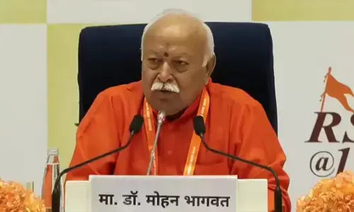 काशीनाथ गोरे को श्रद्धांजलि, मोहन भागवत बोले- हर नागरिक को स्वयंसेवक बनना चाहिए