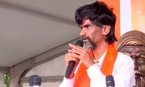 मराठा आरक्षण: मनोज जरांगे पाटिल की भूख हड़ताल तीसरे दिन भी जारी मराठा आरक्षण: मनोज जरांगे पाटिल की भूख हड़ताल तीसरे दिन भी जारी