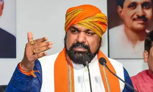 सम्राट चौधरी का राहुल गांधी पर तंज– जलेबी भी छानी, मछली भी पकड़ी सम्राट चौधरी का राहुल गांधी पर तंज– जलेबी भी छानी, मछली भी पकड़ी