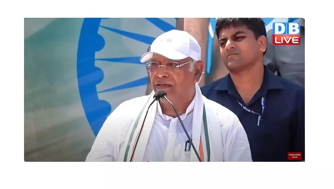 भाजपा किस्तों में लोकतंत्र को समाप्त करती जा रही है : मल्लिकार्जुन खड़गे