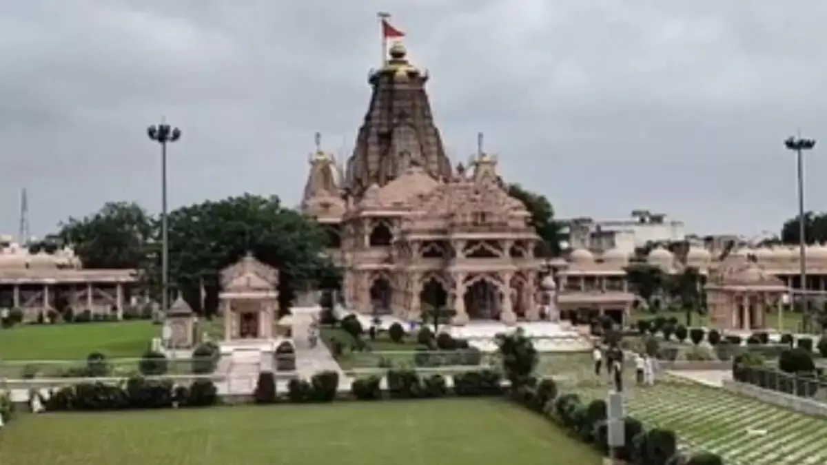 राजस्थान: चित्तौड़गढ़ के श्री सांवलियाजी मंदिर में जलझूलनी एकादशी मेले की तैयारियां पूरी राजस्थान: चित्तौड़गढ़ के श्री सांवलियाजी मंदिर में जलझूलनी एकादशी मेले की तैयारियां पूरी