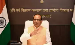 पंजाब के किसान बिल्कुल चिंता न करें, केंद्र सरकार पूरी तरह से बाढ़ प्रभावित लोगों के साथ : शिवराज सिंह पंजाब के किसान बिल्कुल चिंता न करें, केंद्र सरकार पूरी तरह से बाढ़ प्रभावित लोगों के साथ : शिवराज सिंह