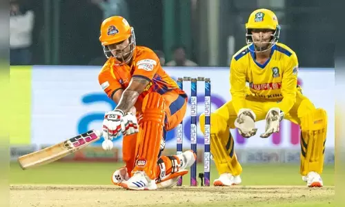 डीपीएल 2025 : नितीश राणा ने खेली कप्तानी पारी, वेस्ट दिल्ली लायंस ने जीता खिताब डीपीएल 2025 : नितीश राणा ने खेली कप्तानी पारी, वेस्ट दिल्ली लायंस ने जीता खिताब