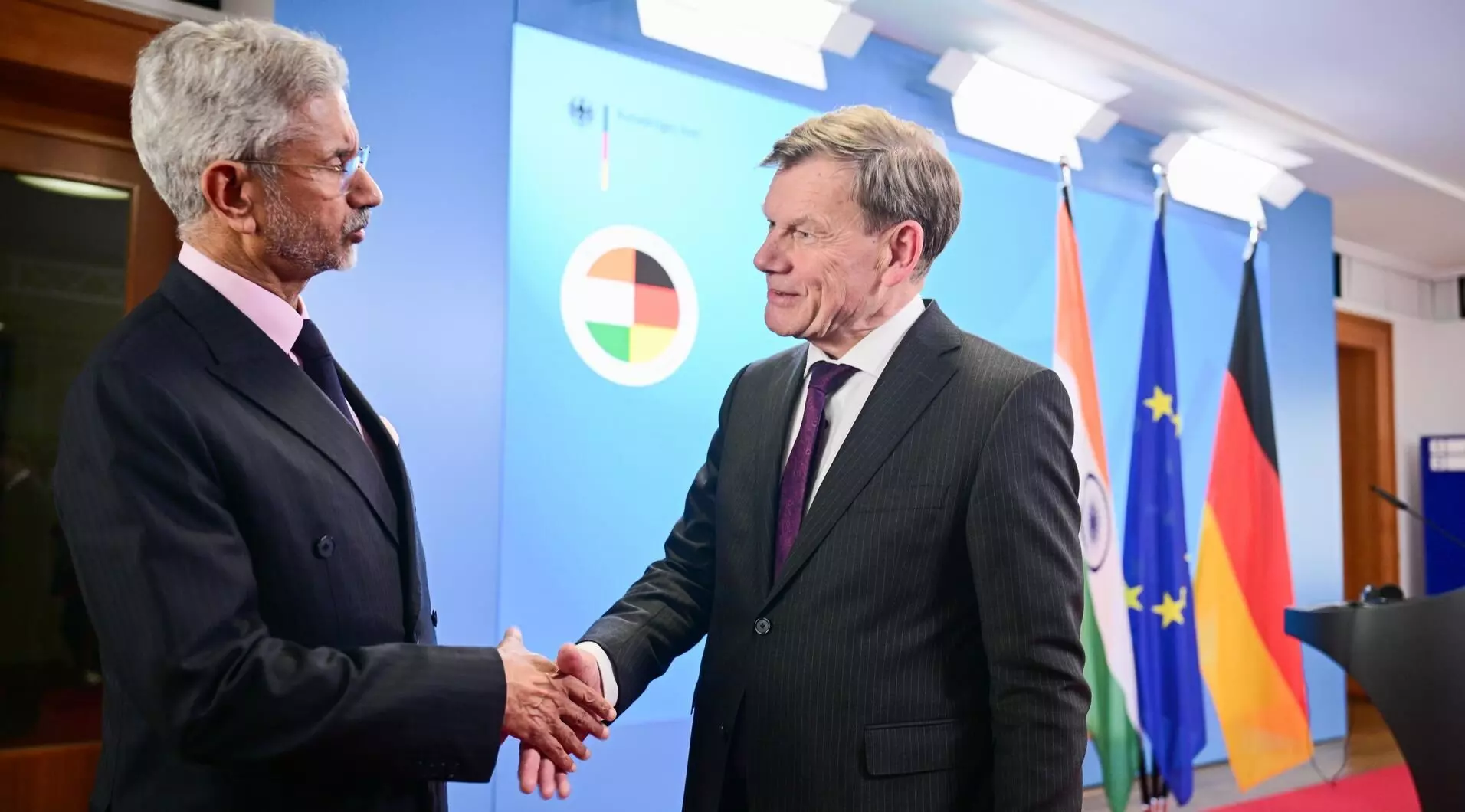 भारत की यात्रा पर जर्मन विदेश मंत्री, कारोबारी संबंध मजबूत करने पर जोर भारत की यात्रा पर जर्मन विदेश मंत्री, कारोबारी संबंध मजबूत करने पर जोर