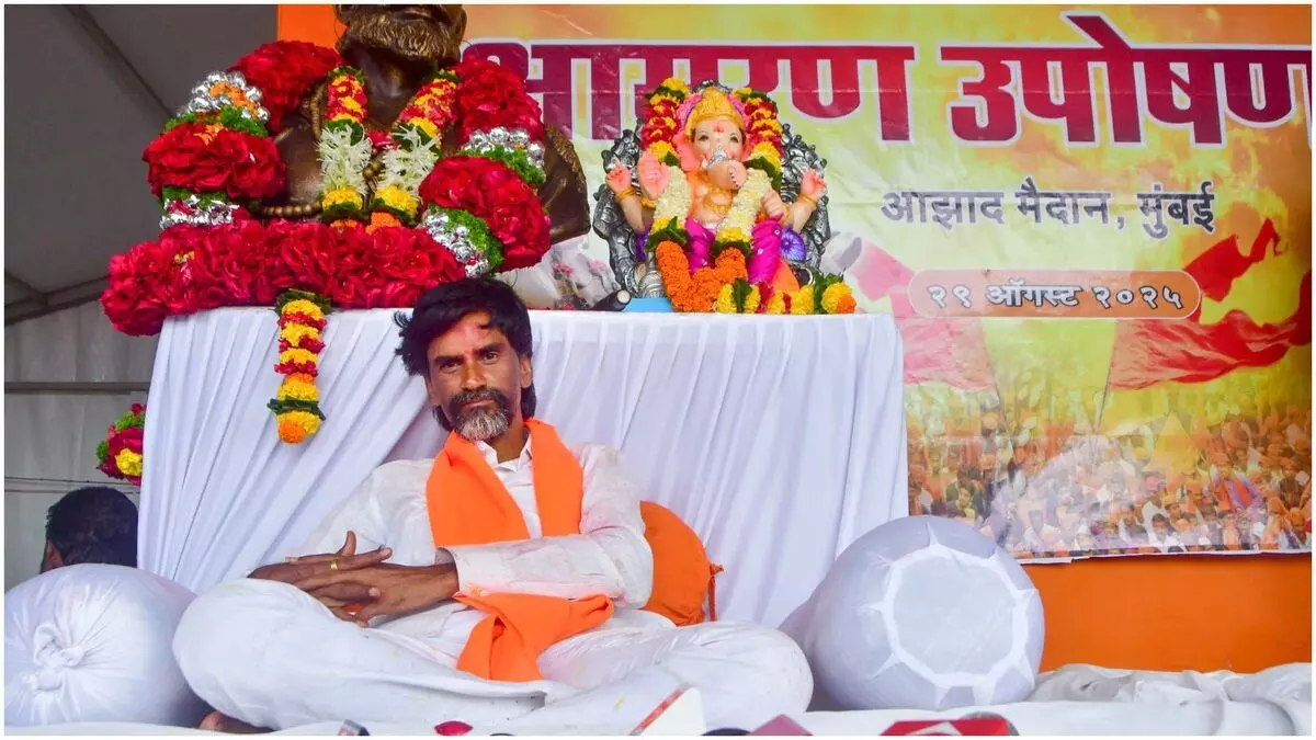 मराठा आरक्षण मामला : जरांगे के वकील ने कहा, 90 प्रतिशत प्रदर्शनकारी गए, जल्द निकलेगा समाधान