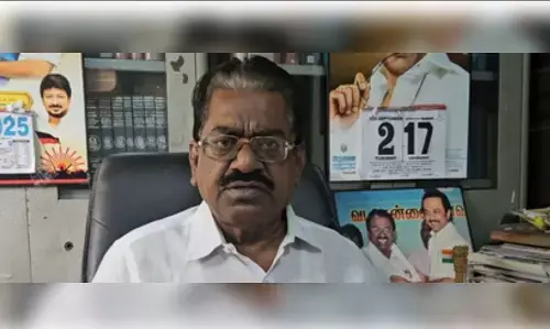 चुनाव आयोग संवैधानिक संस्था नहीं रही : डीएमके नेता डी.के.एस एलंगोवन चुनाव आयोग संवैधानिक संस्था नहीं रही : डीएमके नेता डी.के.एस एलंगोवन