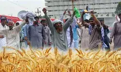 पाकिस्तान : क्वेटा में 15 सूत्रीय मांगों को लेकर भूख हड़ताल पर बैठे किसान पाकिस्तान : क्वेटा में 15 सूत्रीय मांगों को लेकर भूख हड़ताल पर बैठे किसान