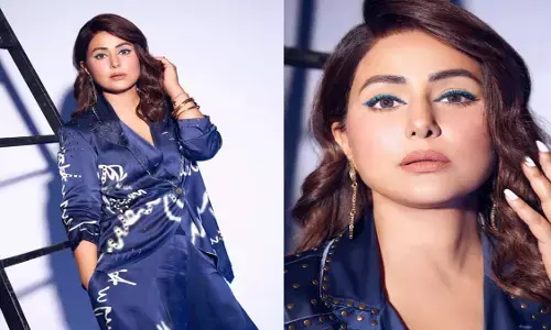 ब्लू ड्रेस में हिना खान का ग्लैमरस लुक, शेयर की तस्वीरें ब्लू ड्रेस में हिना खान का ग्लैमरस लुक, शेयर की तस्वीरें