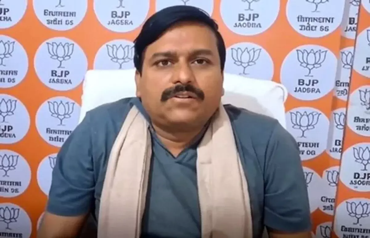 कांग्रेस की नीति फूट डालो शासन करो की : धर्मेंद्र सिंह लोधी कांग्रेस की नीति फूट डालो शासन करो की : धर्मेंद्र सिंह लोधी