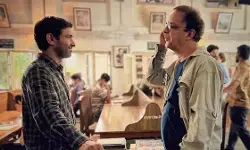 विक्रांत मैसी ने निर्देशक विधु विनोद चोपड़ा को दी जन्मदिन और शिक्षक दिवस की बधाई