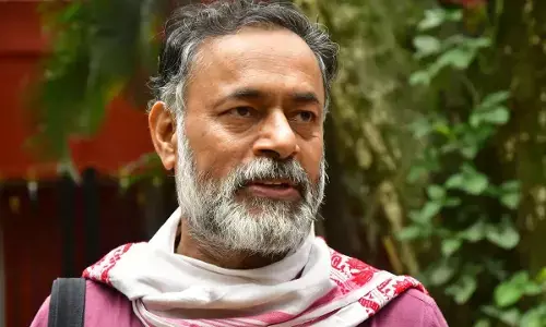 एसआईआर प्रक्रिया लोकतंत्र के खिलाफ, सरकार को घर-घर जाकर वोट दर्ज करने चाहिए : योगेंद्र यादव