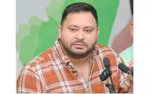 20 वर्षों से भाजपा-जदयू सत्ता में हैं, फिर भी शिक्षा, रोजगार और सिंचाई की हालत बदतर-तेजस्वी यादव 20 वर्षों से भाजपा-जदयू सत्ता में हैं, फिर भी शिक्षा, रोजगार और सिंचाई की हालत बदतर-तेजस्वी यादव