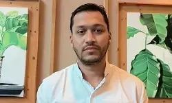 आरटीआई से खुलासा : औरंगजेब के मकबरे पर खर्च छह गुना बढ़ा, मराठा विरासत पर उठे सवाल आरटीआई से खुलासा : औरंगजेब के मकबरे पर खर्च छह गुना बढ़ा, मराठा विरासत पर उठे सवाल