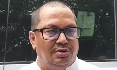 आयात-निर्यात में आई कमी से पता चलता है विदेश नीति कितनी मजबूत : वडेट्टीवार आयात-निर्यात में आई कमी से पता चलता है विदेश नीति कितनी मजबूत : वडेट्टीवार