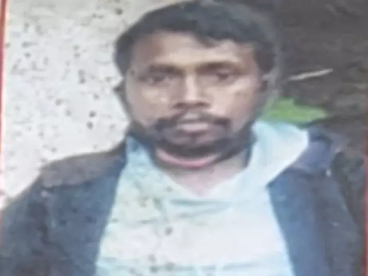 झारखंड के चाईबासा में पुलिस और नक्सलियों के बीच मुठभेड़, 10 लाख का इनामी नक्सली अमित हांसदा ढ़ेर