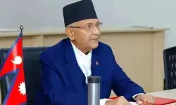 नेपाल प्रदर्शन: 10 मंत्रियों ने दिया इस्तीफा, केपी ओली देश छोड़कर भाग सकते हैं दुबई नेपाल प्रदर्शन: 10 मंत्रियों ने दिया इस्तीफा, केपी ओली देश छोड़कर भाग सकते हैं दुबई