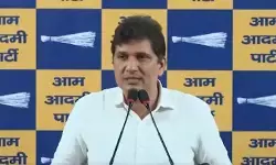 माँ दुर्गा के साथ होगी नरेन्द्र मोदी की पूजा, रेखा गुप्ता का कैसा फरमान : सौरभ भारद्वाज