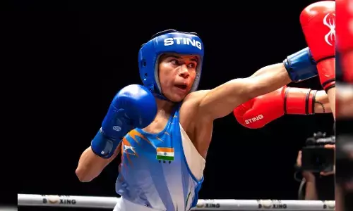 विश्व मुक्केबाजी चैंपियनशिप: निखत जरीन क्वार्टर फाइनल में पहुंचीं विश्व मुक्केबाजी चैंपियनशिप: निखत जरीन क्वार्टर फाइनल में पहुंचीं