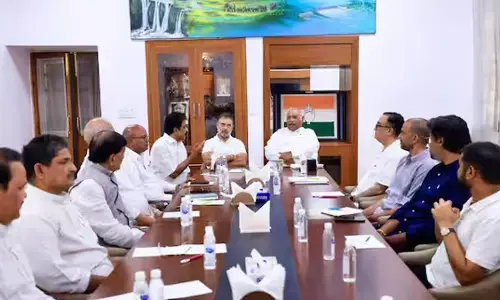 बिहार विधानसभा चुनाव को लेकर राहुल गांधी और खड़गे की मौजूदगी में कांग्रेस की अहम बैठक