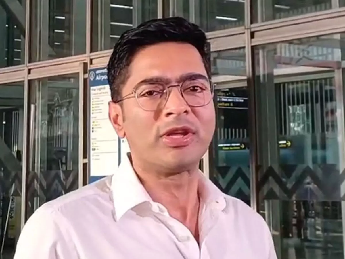 पीएम मोदी के मणिपुर दौरे पर अभिषेक बनर्जी का तंज, ढाई साल से जल रहा मणिपुर