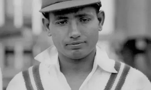 अंतरराष्ट्रीय क्रिकेट में भारत के पहले शतकवीर, पाकिस्तान के खिलाफ हासिल की थी ये उपलब्धि अंतरराष्ट्रीय क्रिकेट में भारत के पहले शतकवीर, पाकिस्तान के खिलाफ हासिल की थी ये उपलब्धि