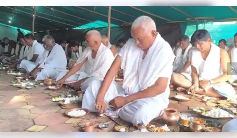 त्र्यंबकेश्वर मंदिर: पितरों की शांति के लिए अत्यंत प्रभावशाली और शास्त्रसम्मत पूजा, जुटे हजारों श्रद्धालु